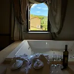 Relais La Corte Dei Papi 5*