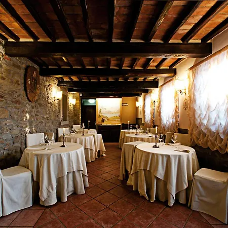 Relais La Corte Dei Papi Hotel 5*
