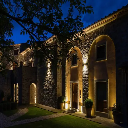 Hotel Relais La Corte Dei Papi 5*