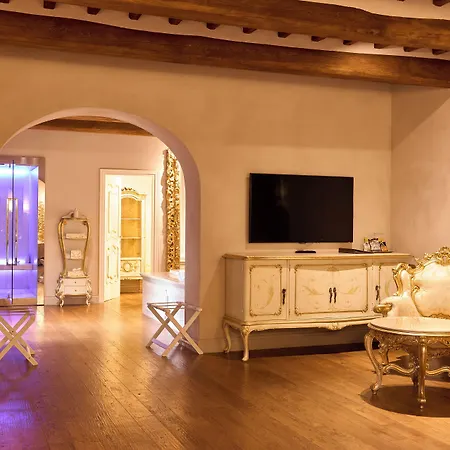 Hotel Relais La Corte Dei Papi 5*