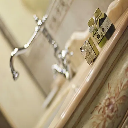 فندق Relais La Corte Dei Papi 5*
